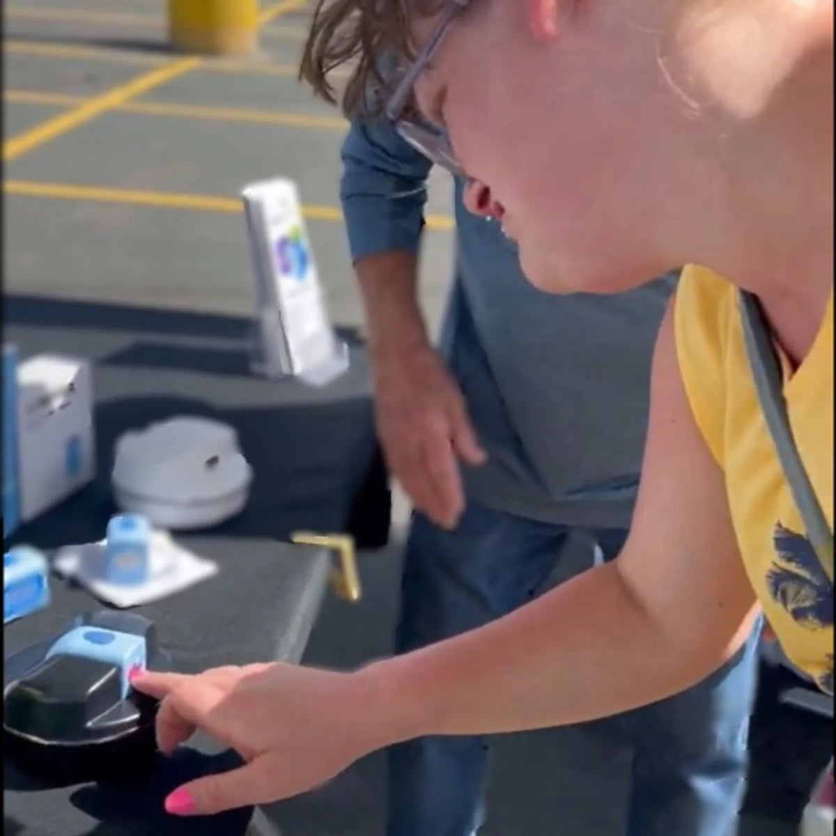 Adult Pro Pod Base | Adaptive Electric Fingernail Clipper for Ages 13+