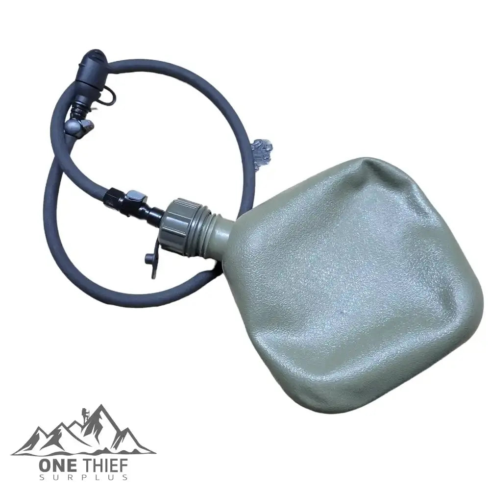 2 Quart Canteen Hydration Kit (Swig Rig) onethiefsurplus