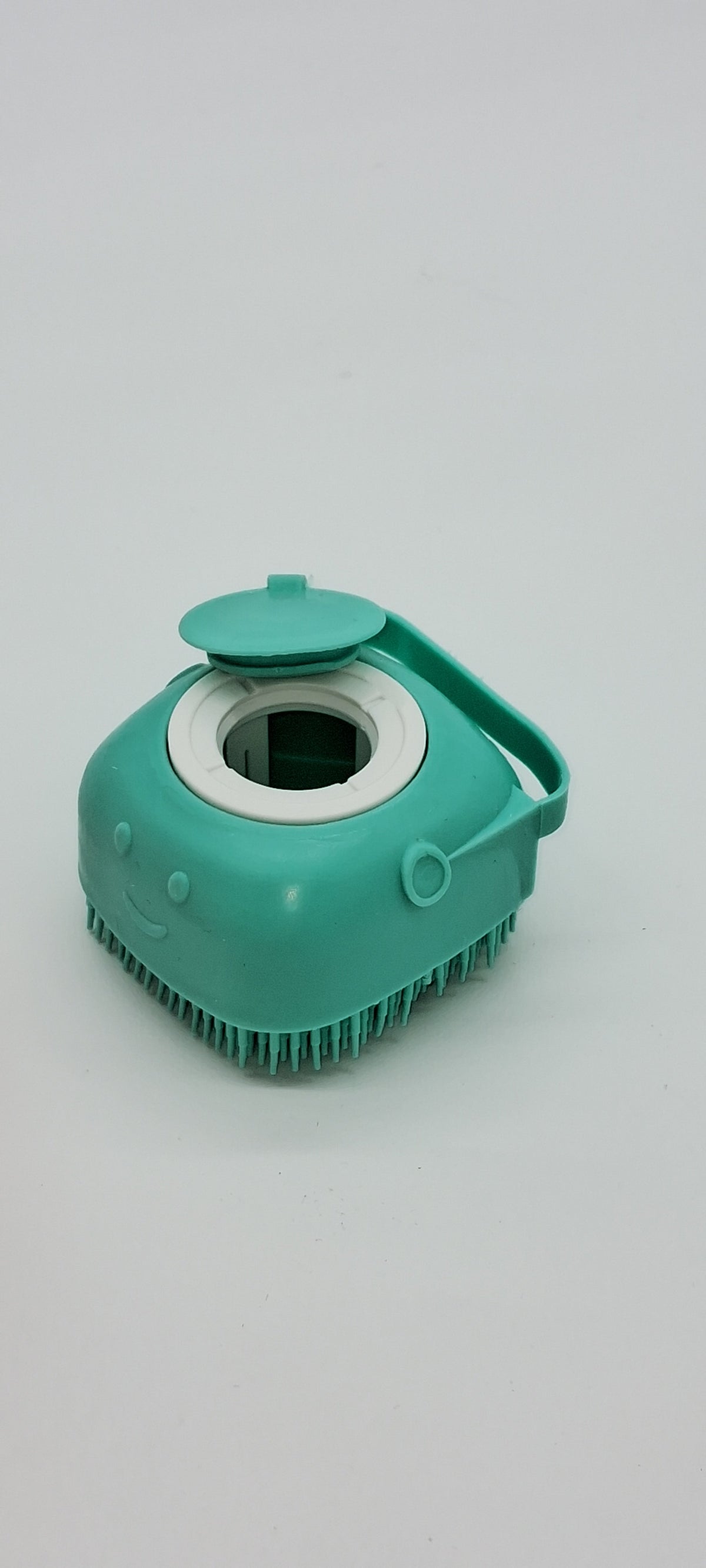 Pamper Shampoo & Massage Brush