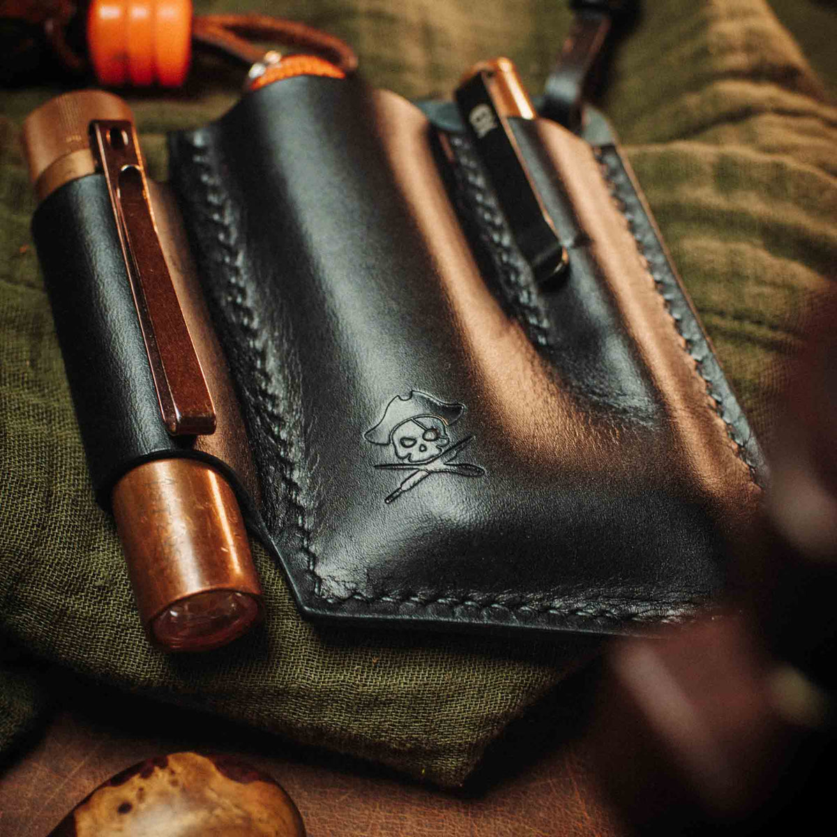 EDC Pocket Organizer - First Mate v3 | Leather Pocket Carrier