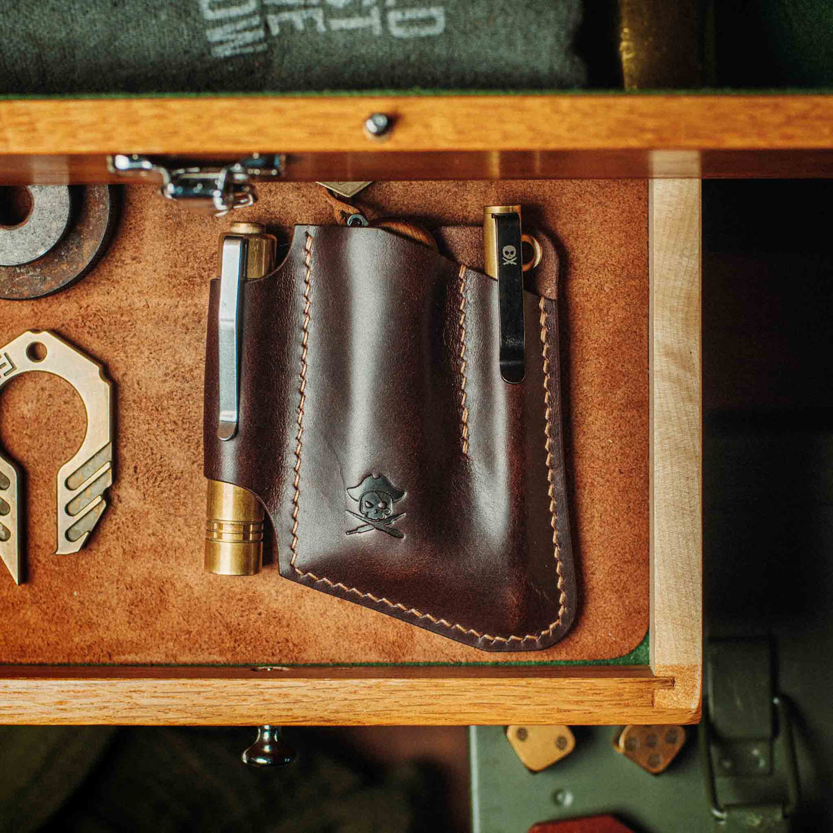 EDC Pocket Organizer - First Mate v3 | Leather Pocket Carrier