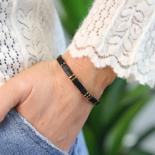 FLIRTY - Tila Bead Bracelet | Single Mack & Rex