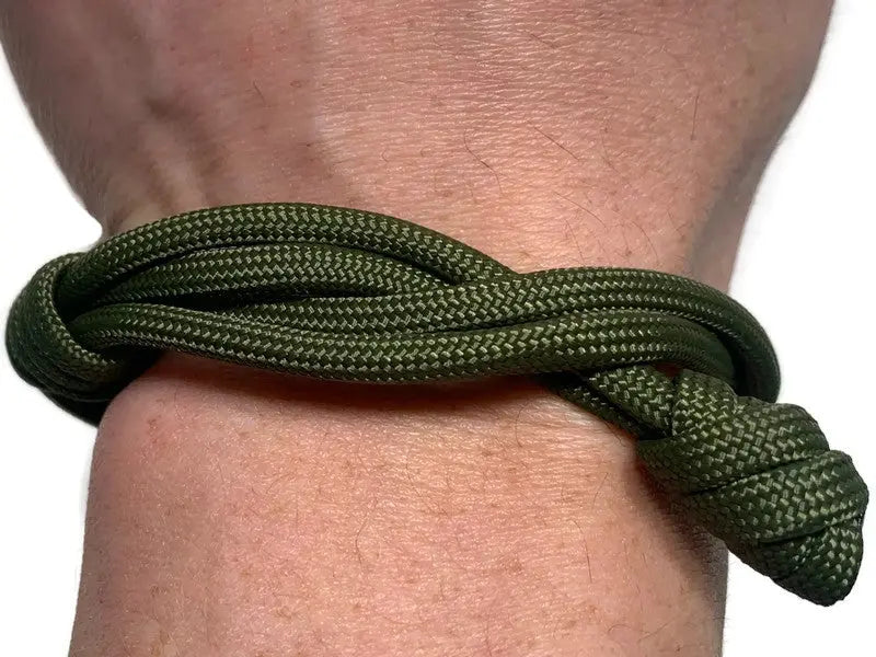 Warrior Double Rope Bracelet in Olive Engineered