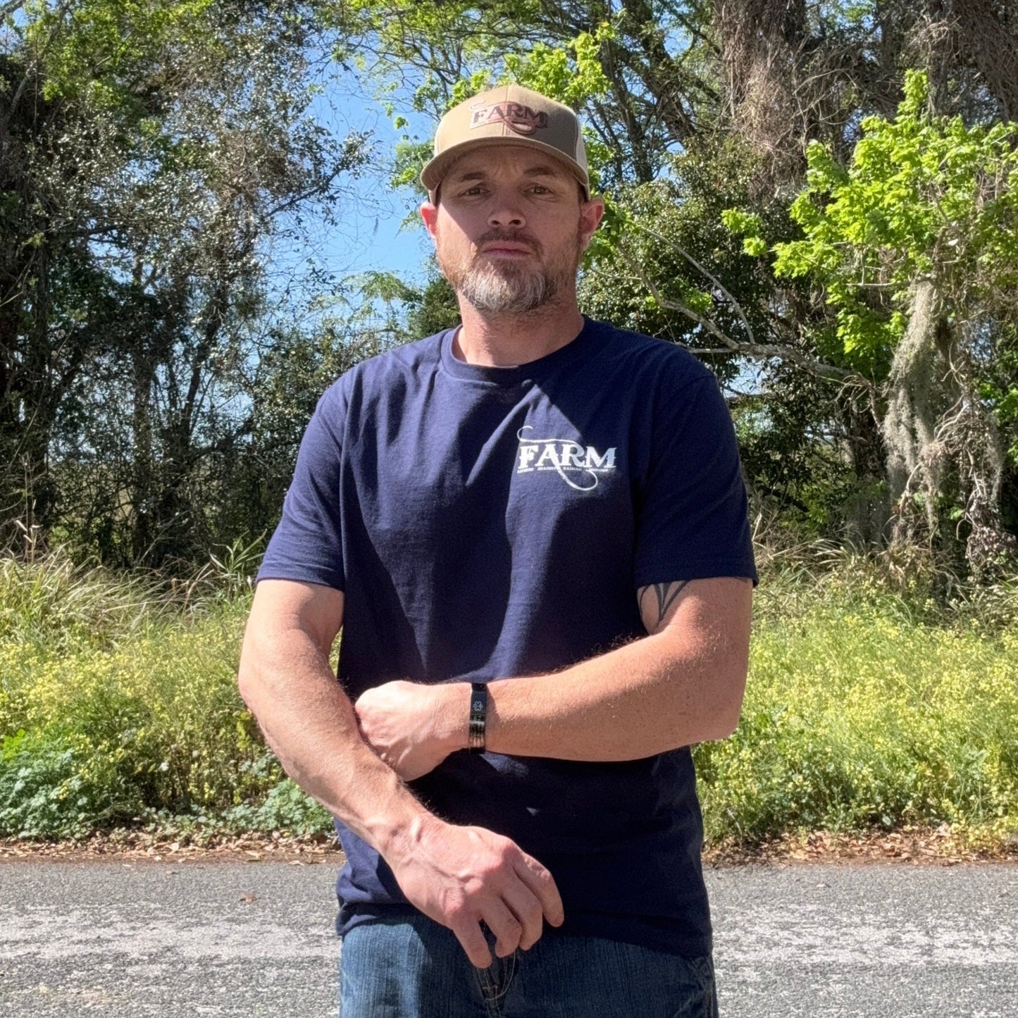 Hands On Tee Navy