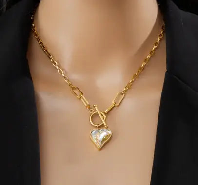 PAPARAZZI - Crystal Heart Necklace 18K Gold Mack & Rex