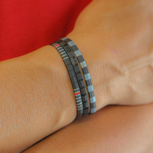 THIN RED LINE in Black - FIREFIGHTER BRACELET Mack & Rex