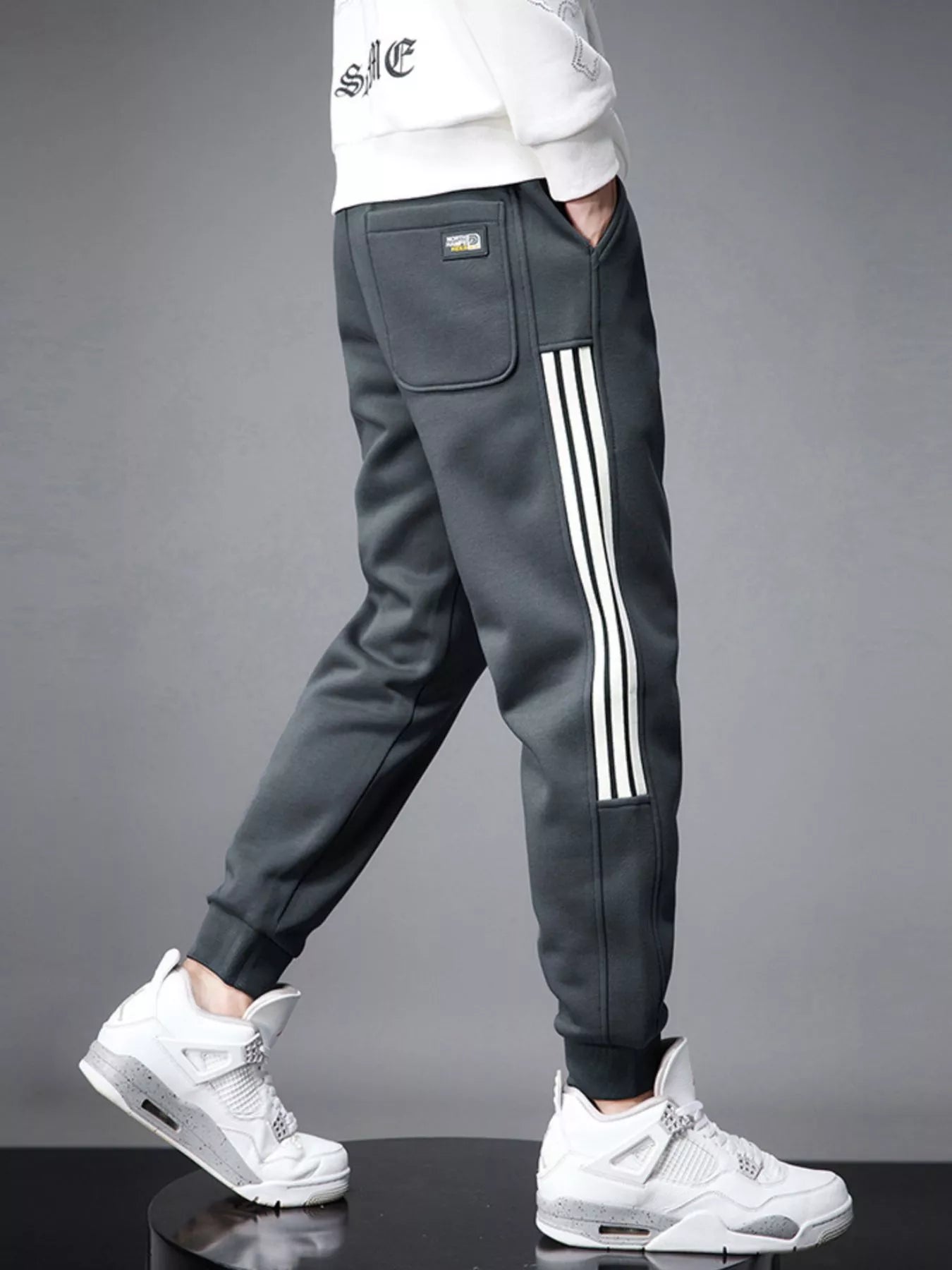 Men's Side Striped Drawstring Joggers