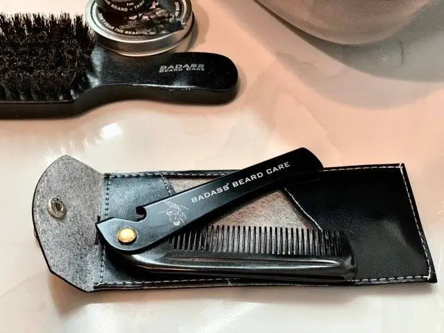 2-in-1 Folding Ox Horn Comb Badass Beard Care