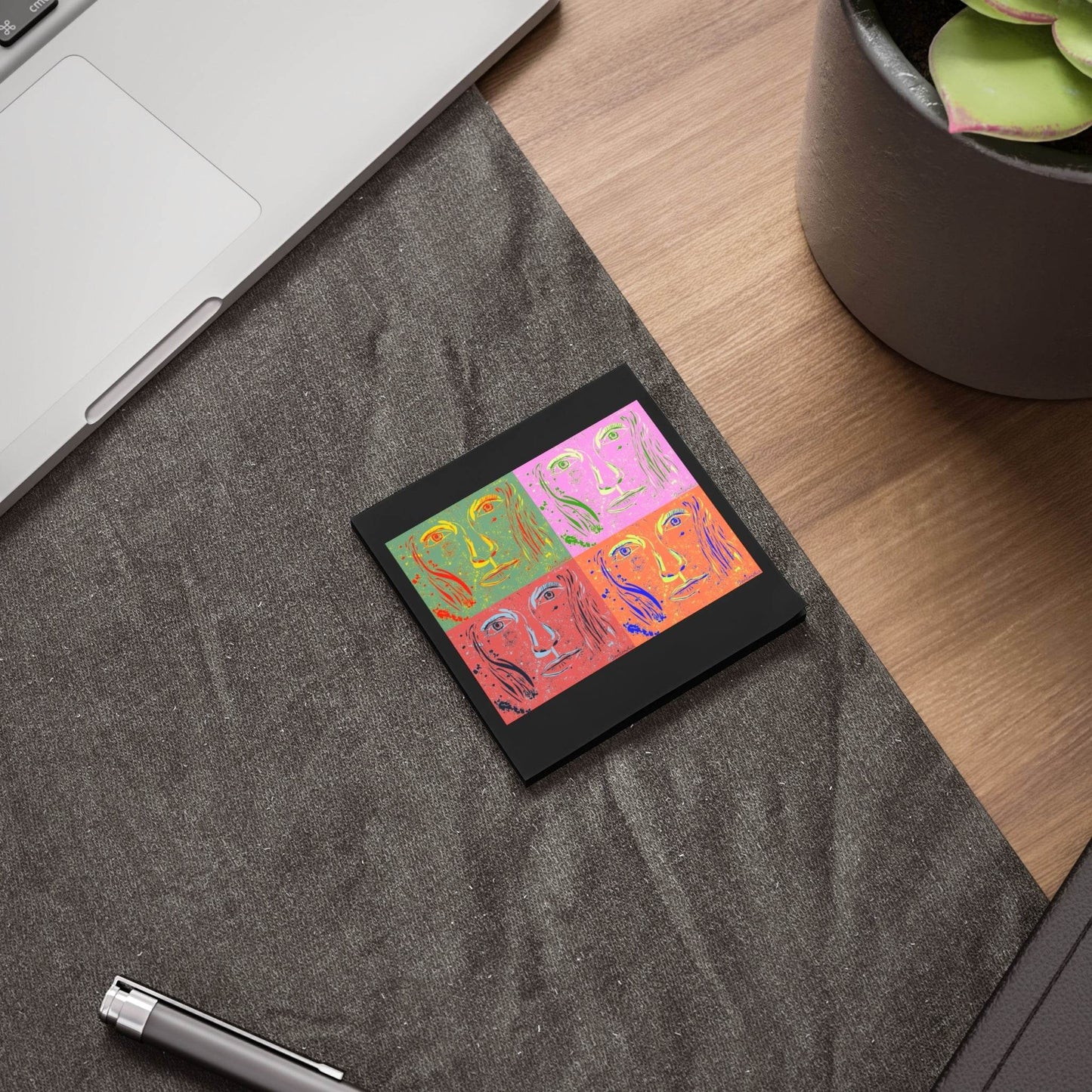 Woman Goes Pop!  - Post-it® Note Pads
