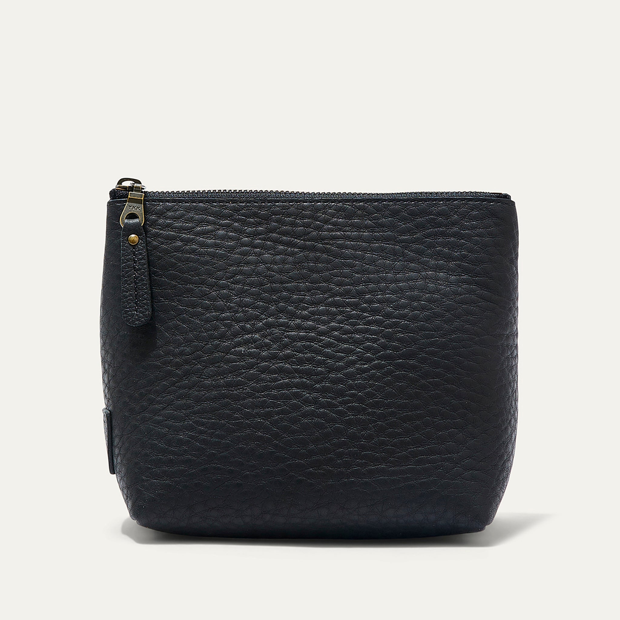 Seneca Square Leather Pouch – Engineered