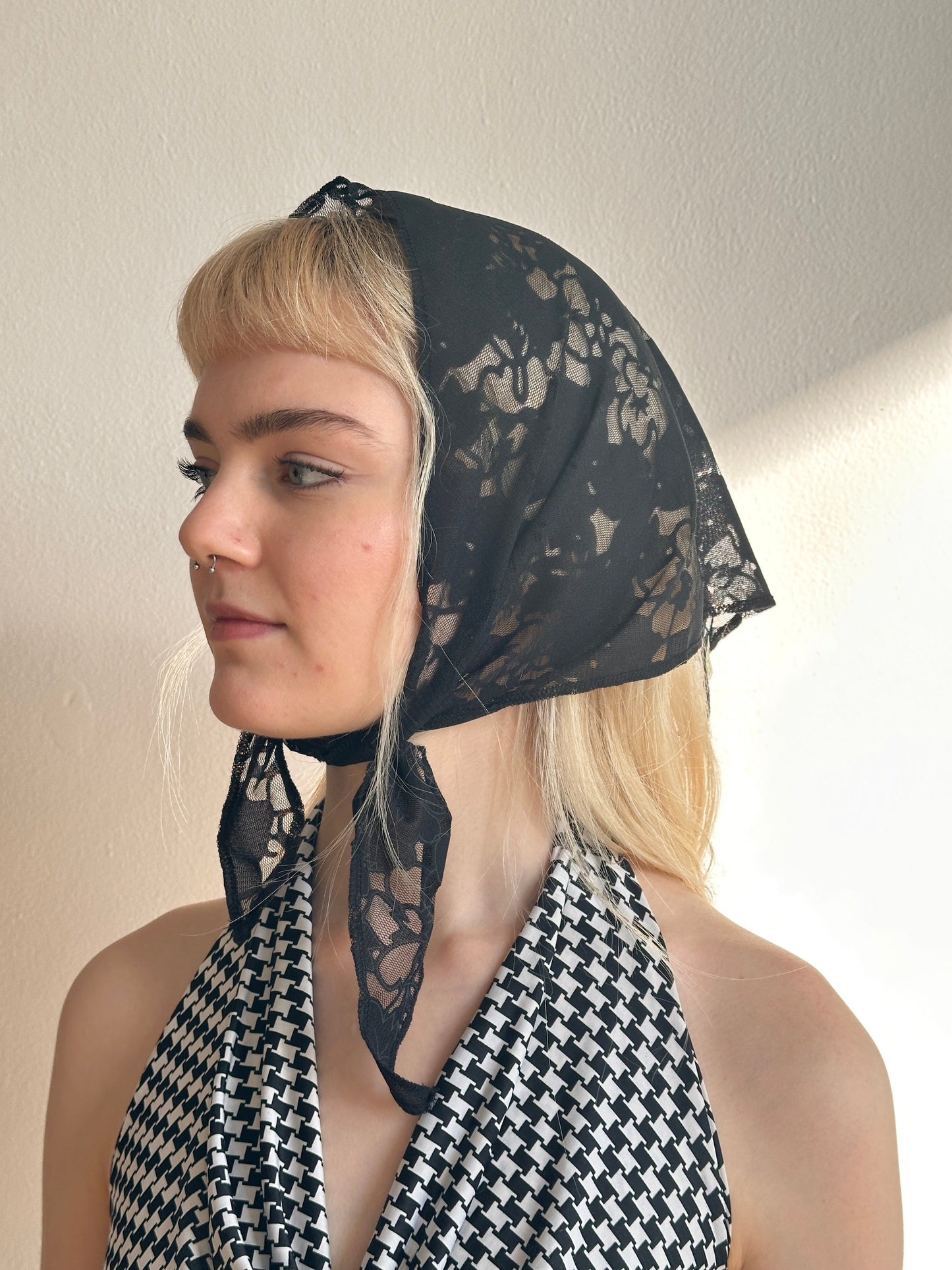 Stretch Lace Headscarf