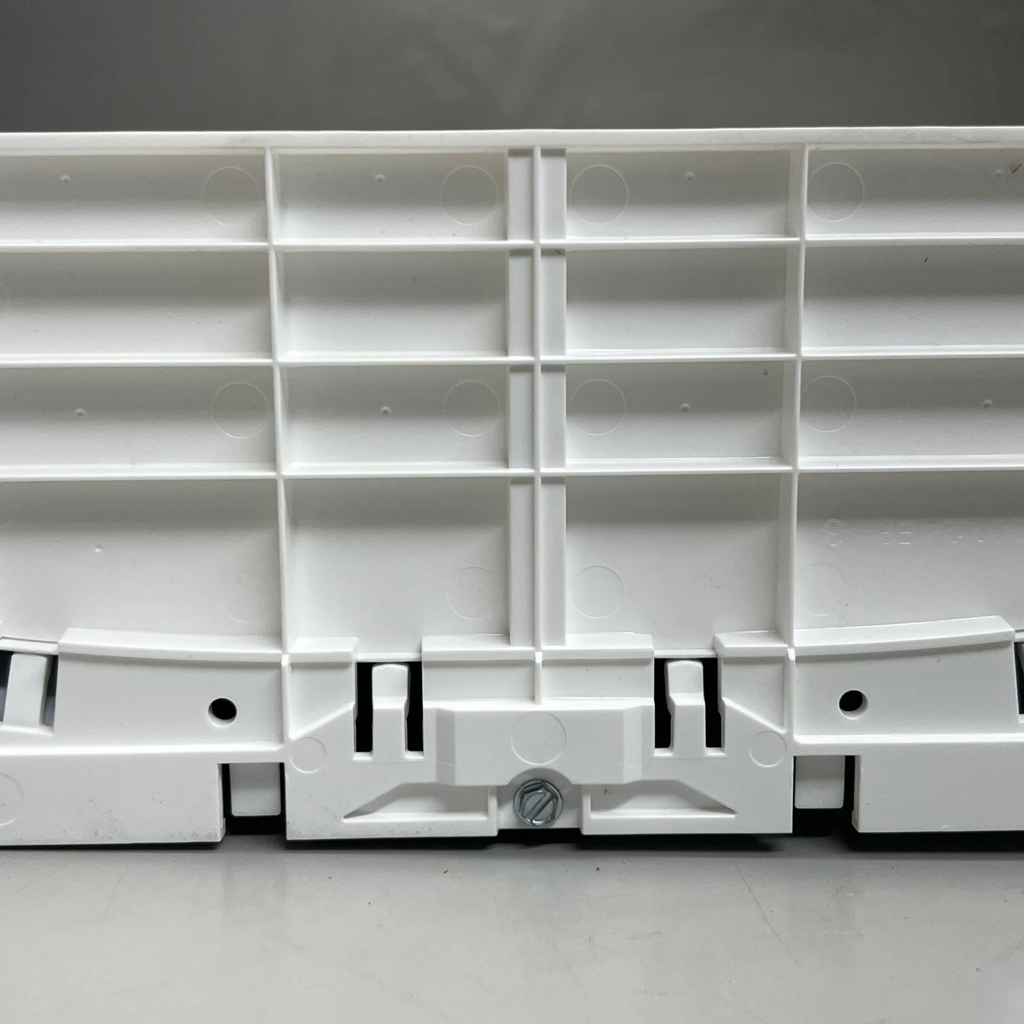 METALUX COOPER Lighting Solutions SkyRidge LED Troffer 24”x 24” 22SR-LD2-29-C-UNV-L835-CD1-U