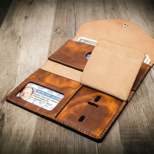 Badge Clutch Wallet - Chestnut