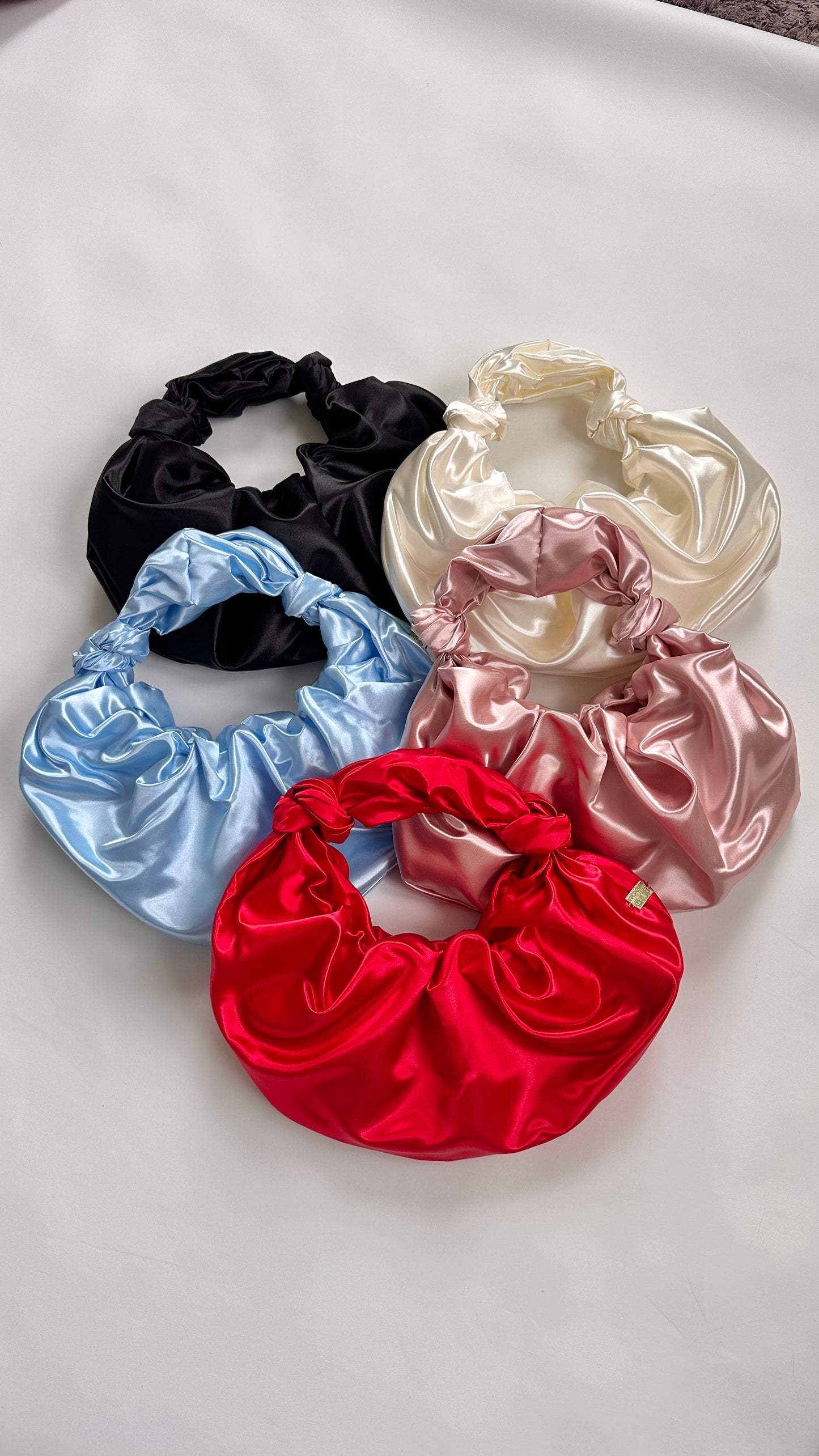Knot Croissant Bag