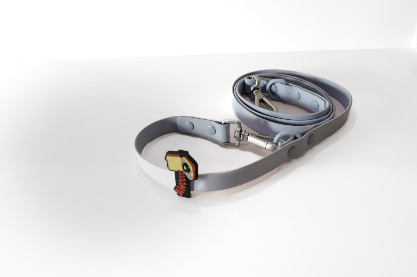 Collar & Leash Tabs