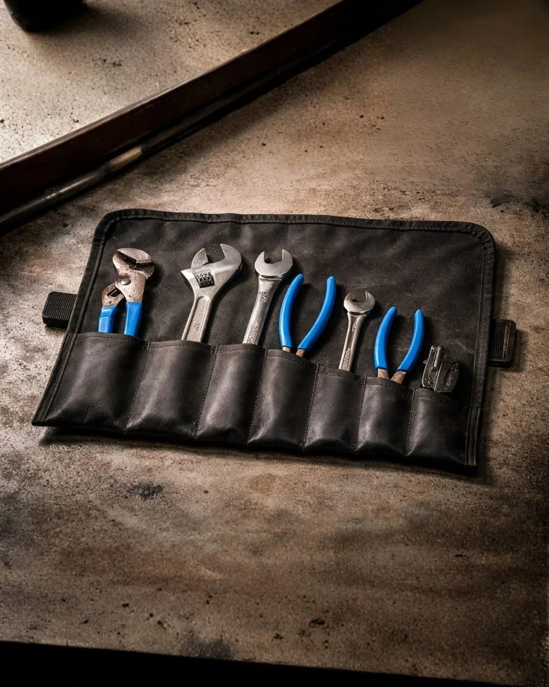 Combat Leather Tool Roll