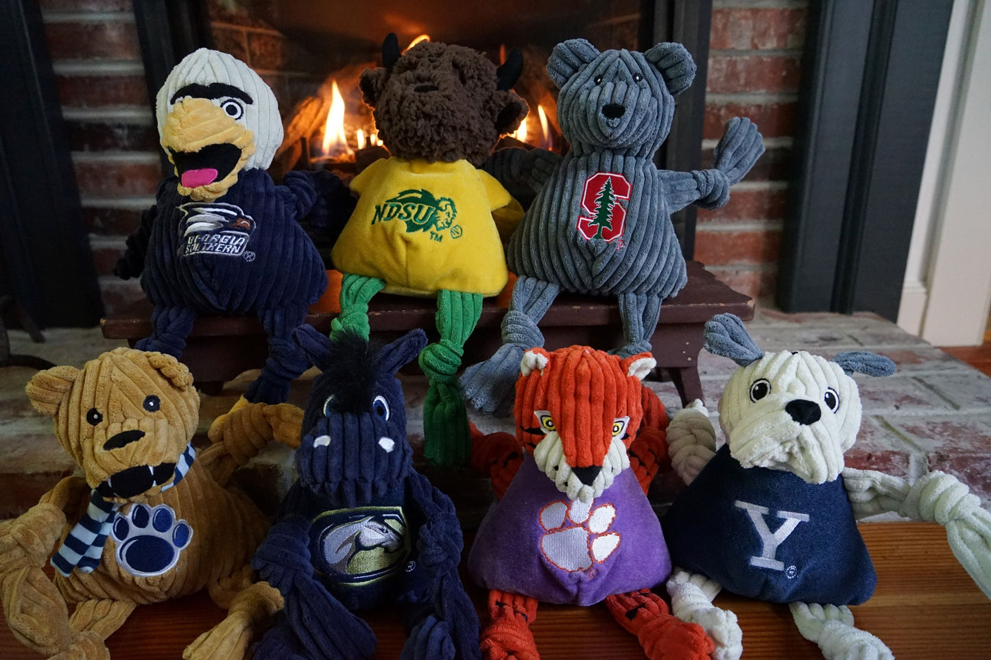 NCAA North Dakota State University, Thundar The Bison Knottie® Plush Dog Toy