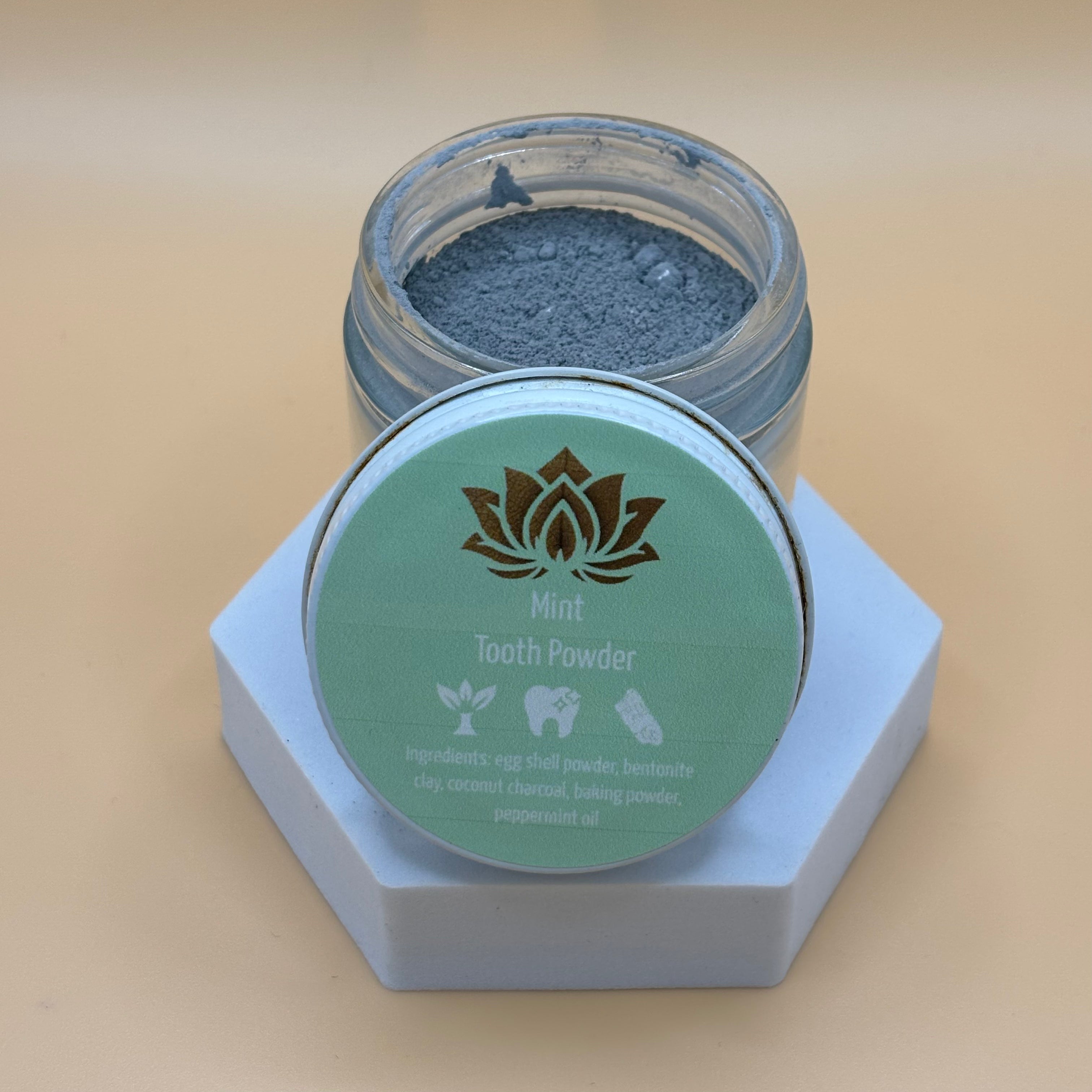 Remineralizing Tooth Powder – Engineered
