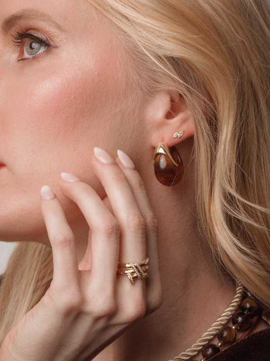 Hunter Retro Hoop Earring