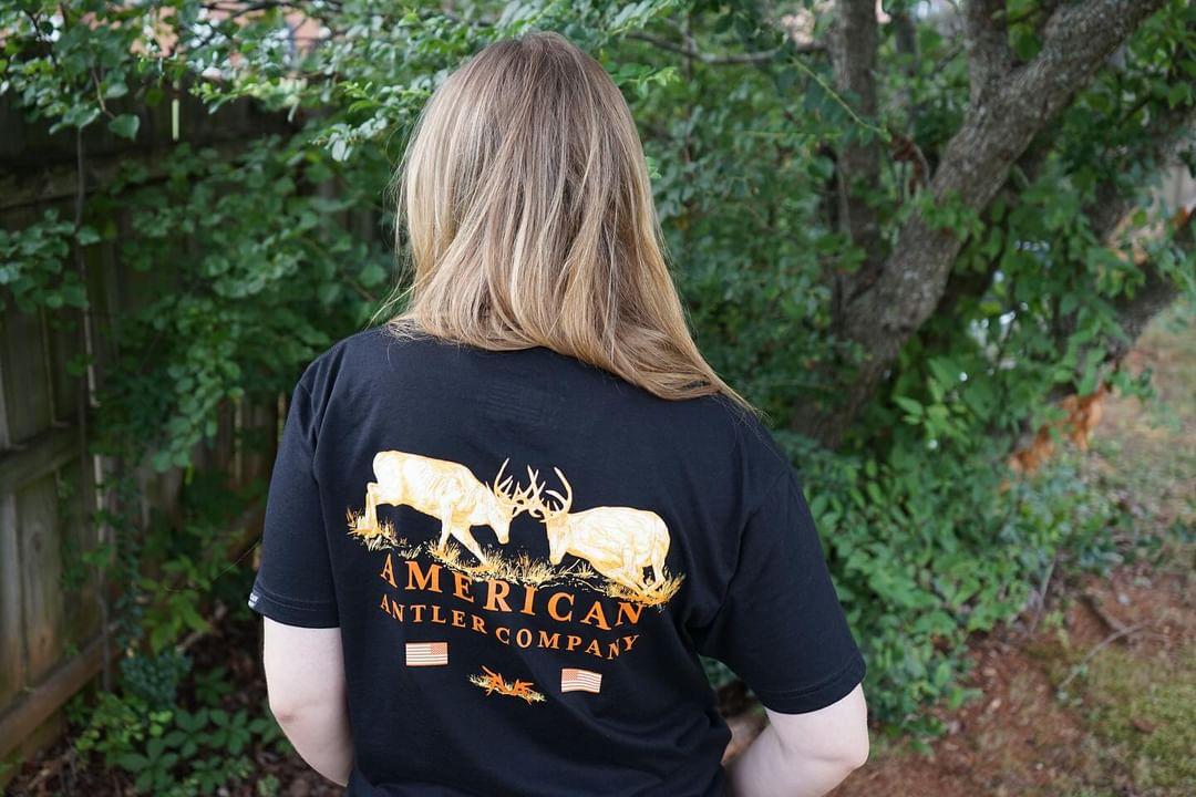 Buck Fight Tee