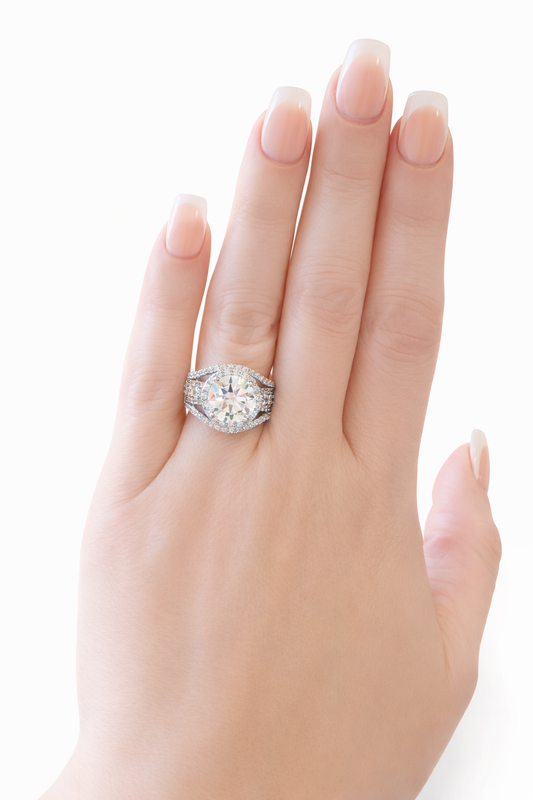 Celeste Halo Ring