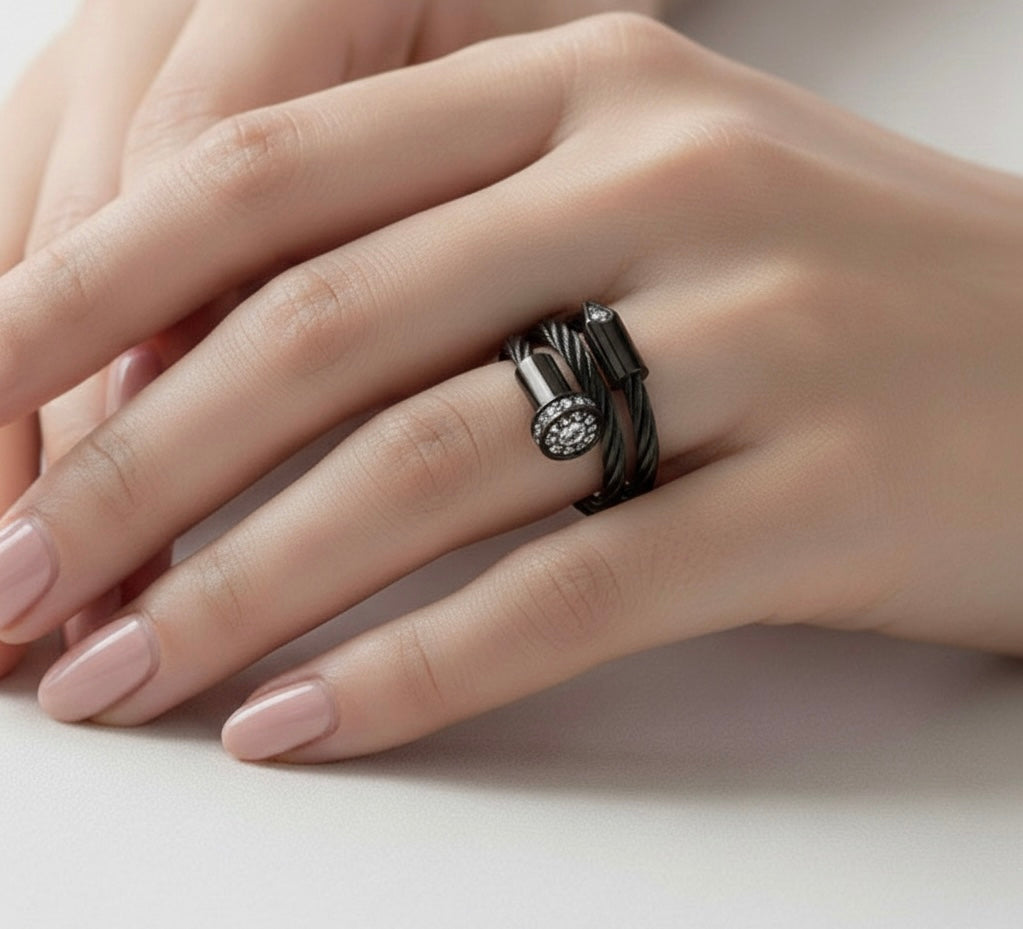 RG115B B.Tiff Black Pavé Pointe Cable Adjustable Ring