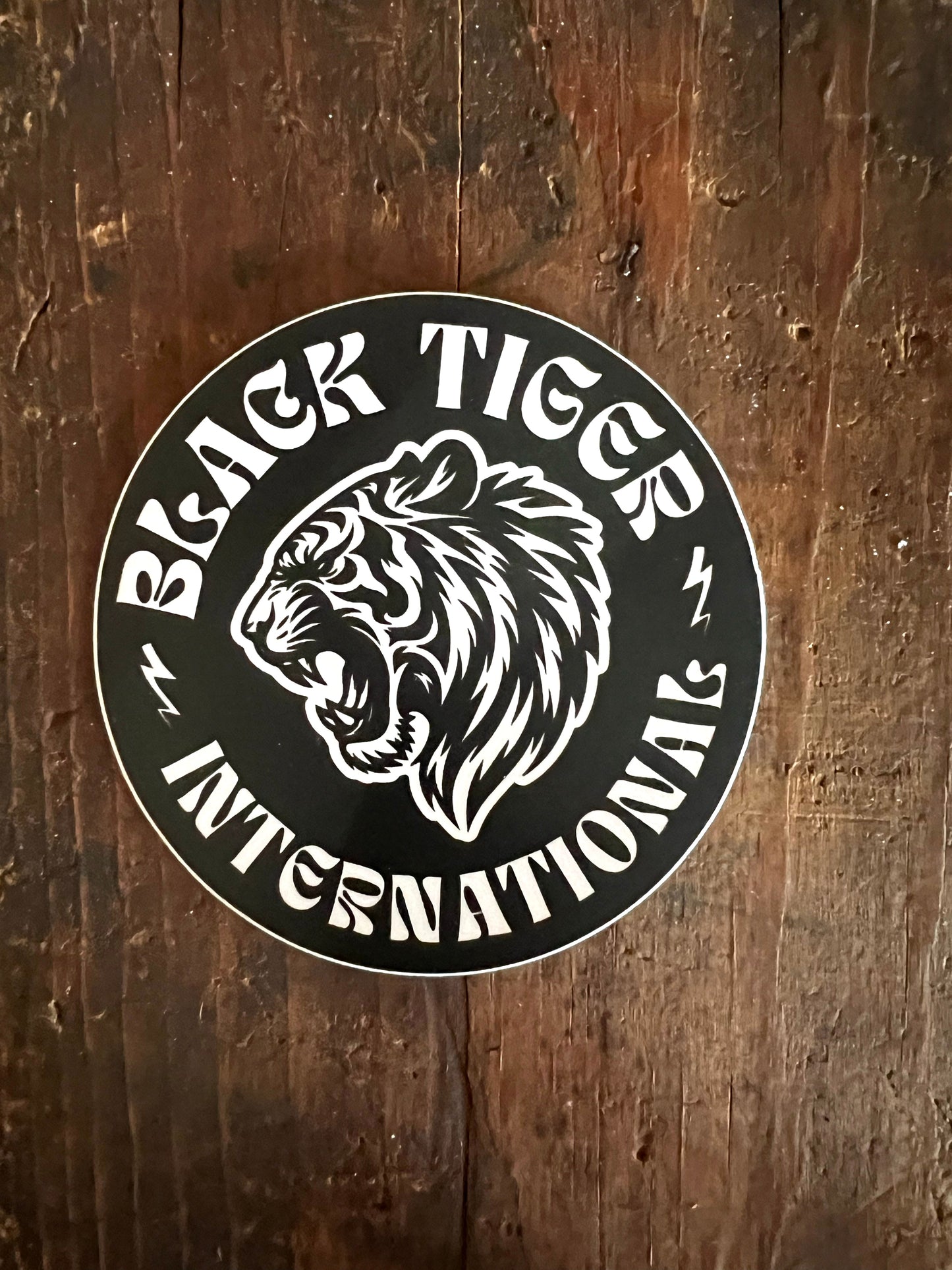 Attack Tiger  Logo Black