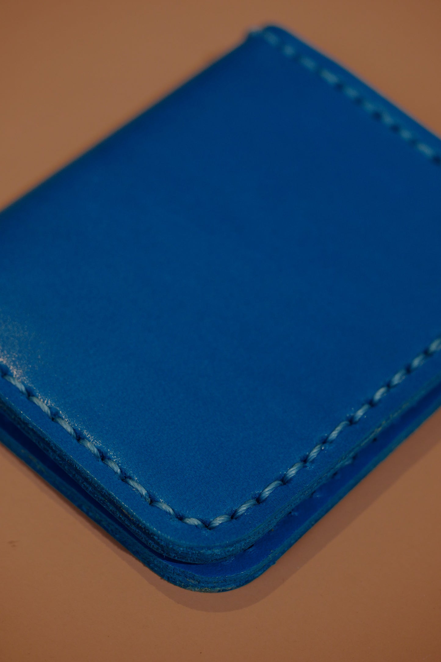 LEATHER CARDHOLDER WALLET // PACIFIC BLUE