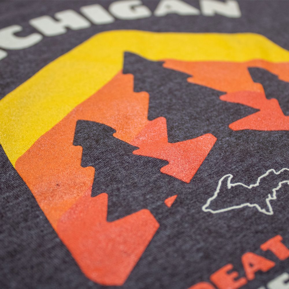Mens Michigan Pines T-shirt (Heather Brown)