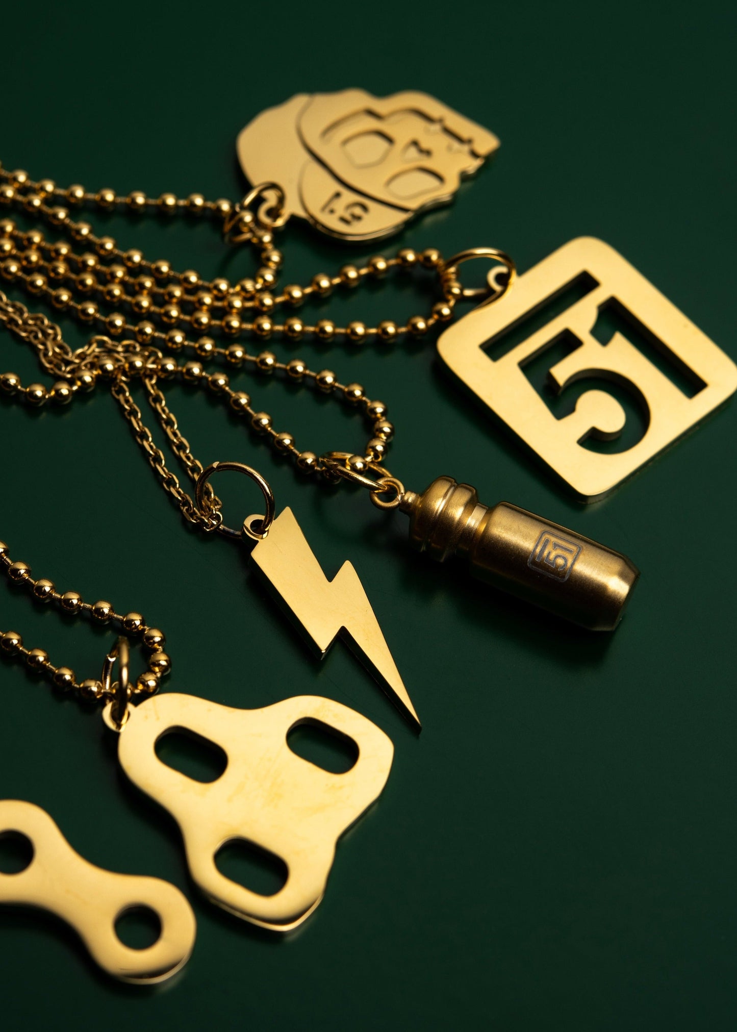 Necklace Cleat