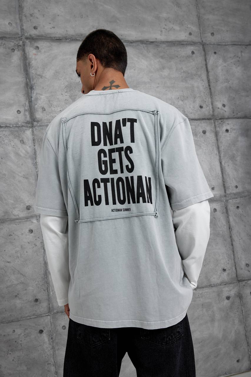 Unisex Layered Graphic T-Shirt – Distressed Boxy Long Sleeve