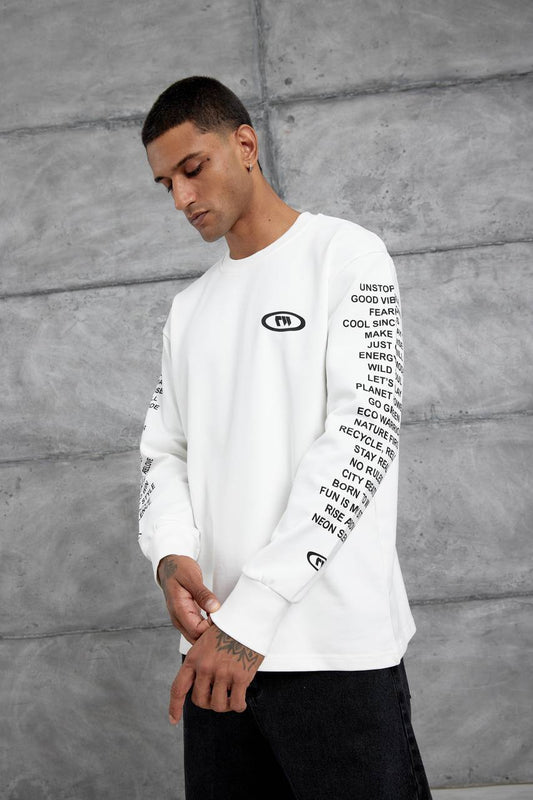 Unisex Text Sleeve Long-Sleeve T-Shirt – Urban Graphic Pullover