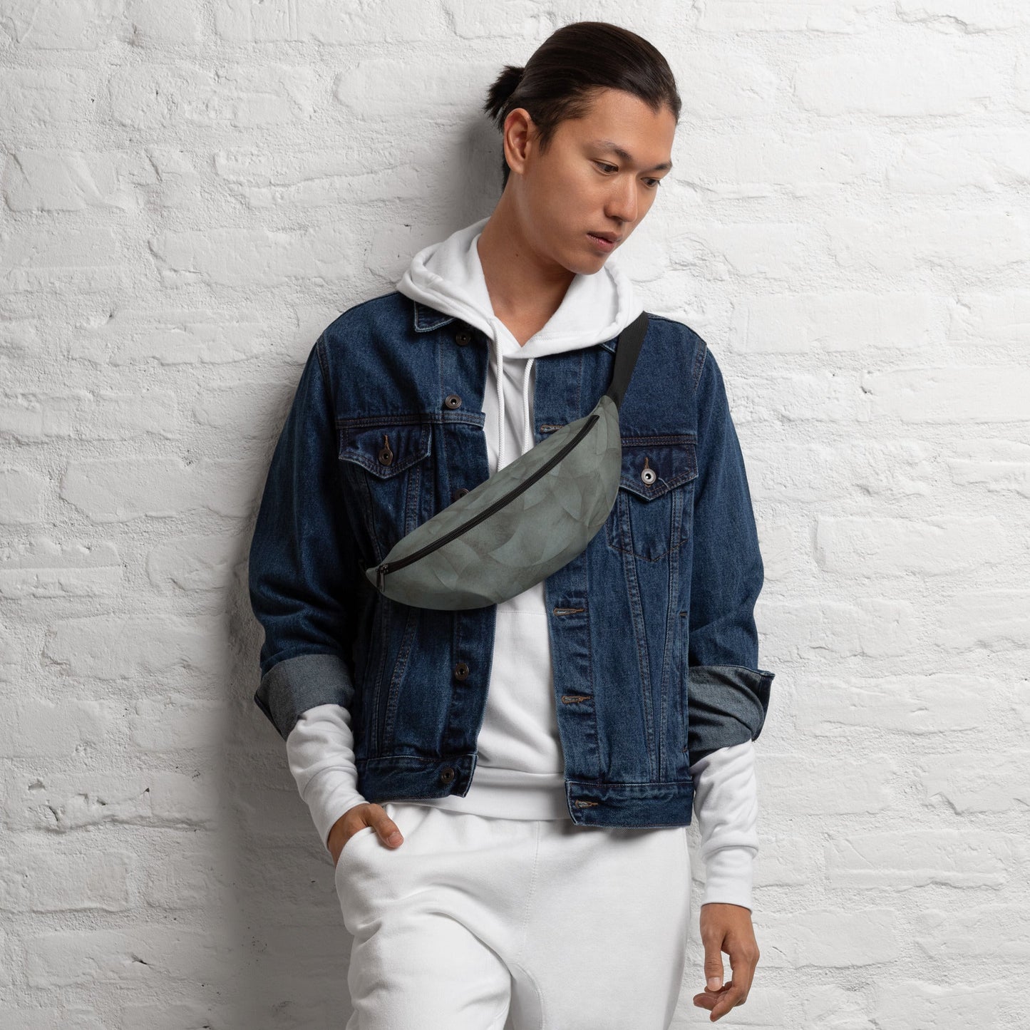 Sebastian & Clementine Gray Circles Fanny Pack