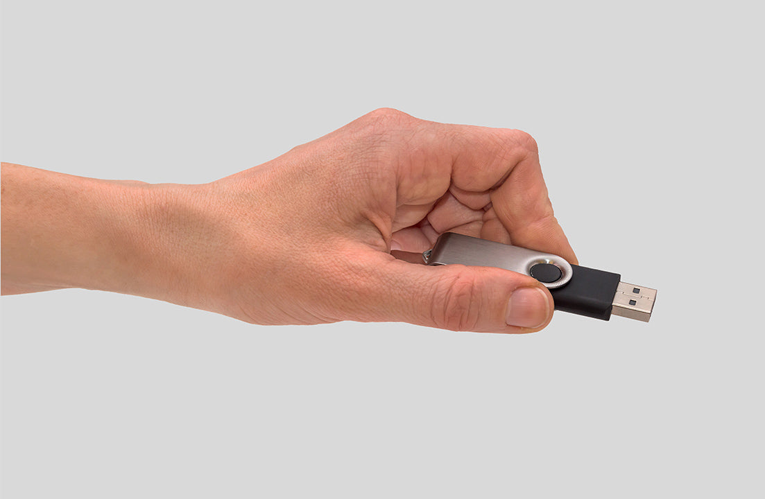Unprinted Swivel SWM Style USB Flash Drive 2.0