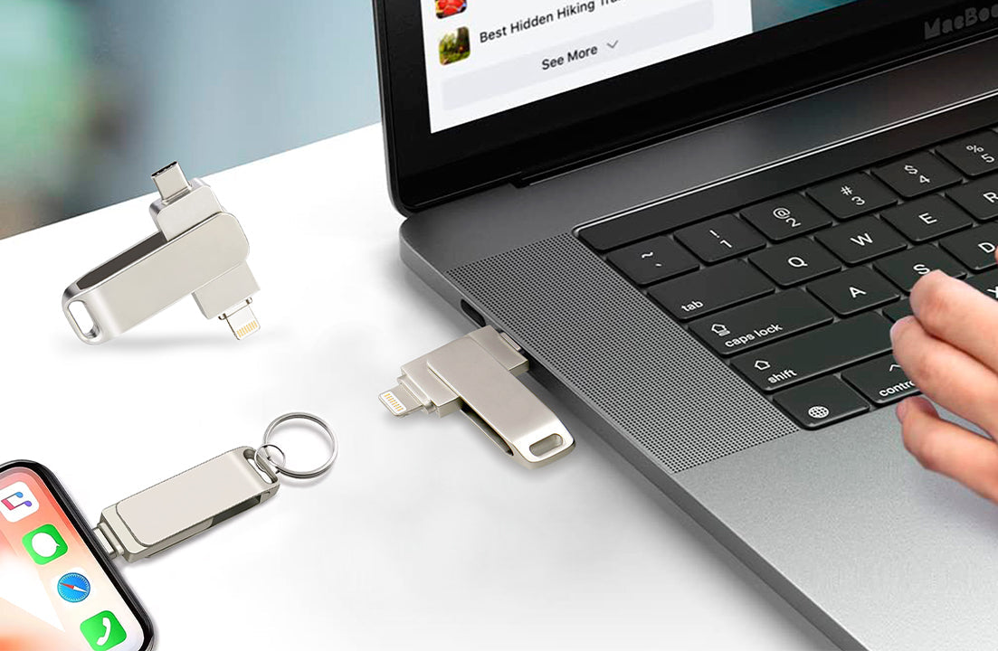 Bolt Dual USB Flash Drive - Type C & Lightning - Apple iPhone Compatible
