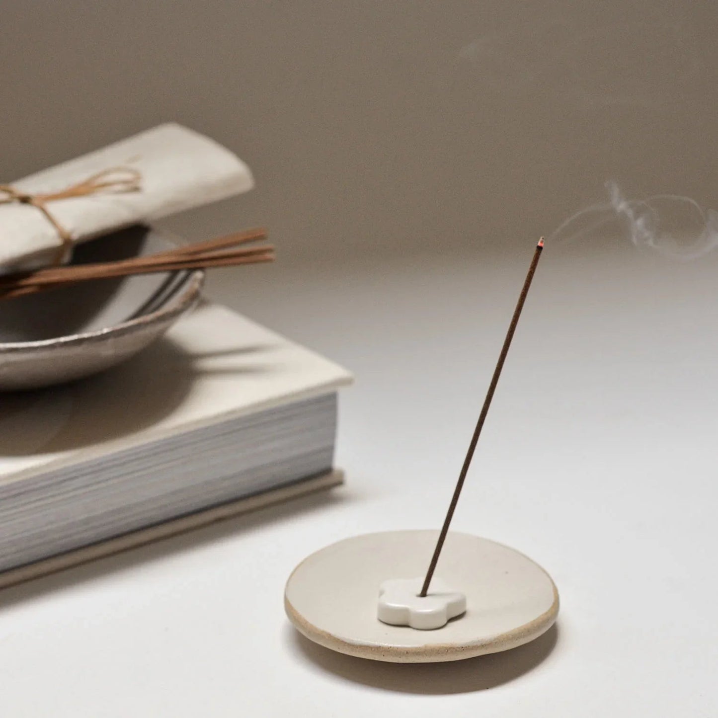 Cedarwood Incense Stick Set – 30 Sticks with Ceramic Holder
