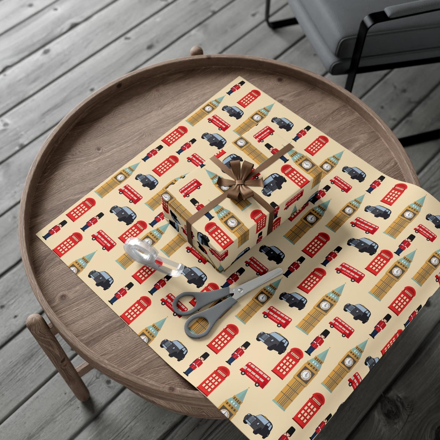 London Themed Wrapping Paper