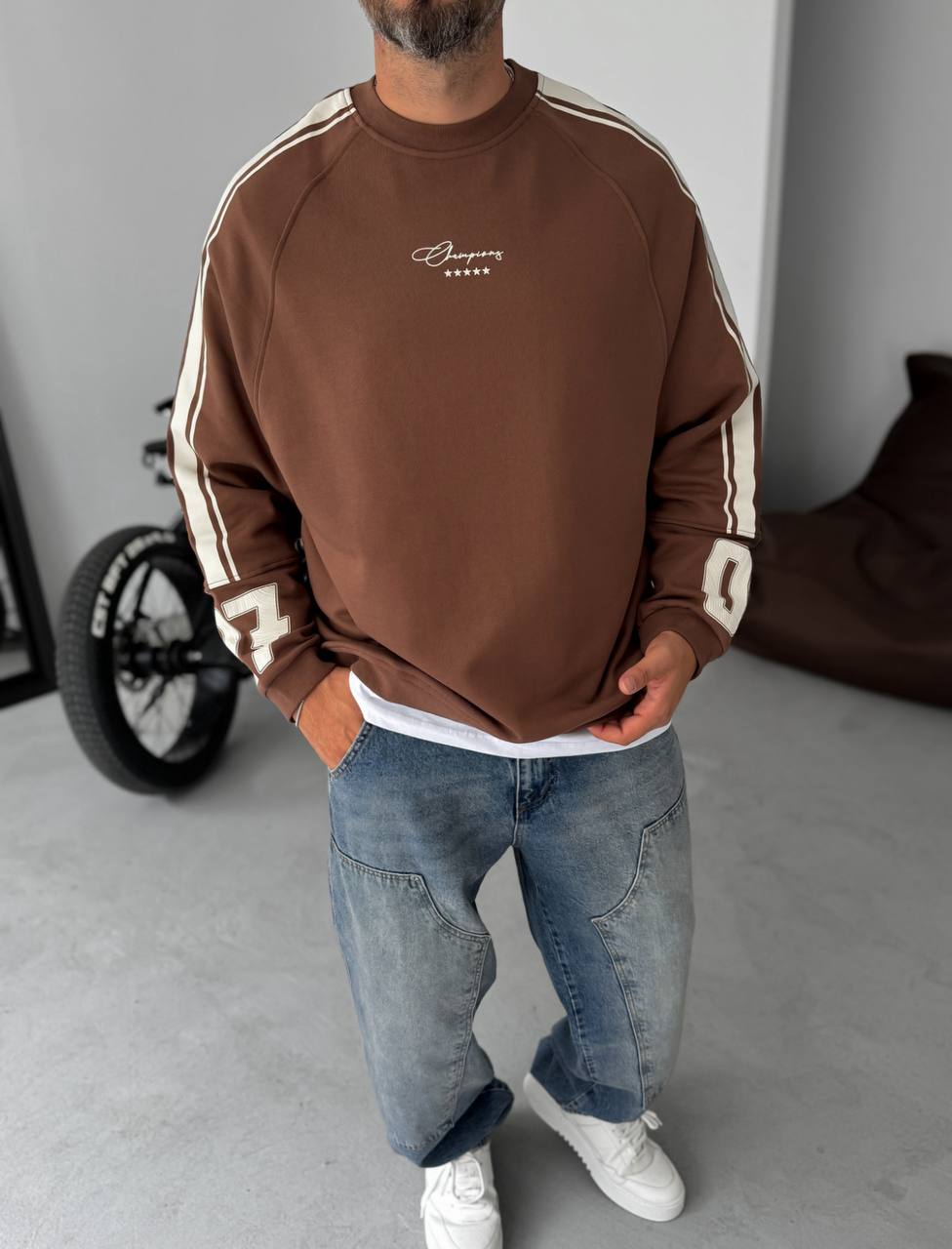 Unisex Oversize Sweatshirt with Varsity Stripes