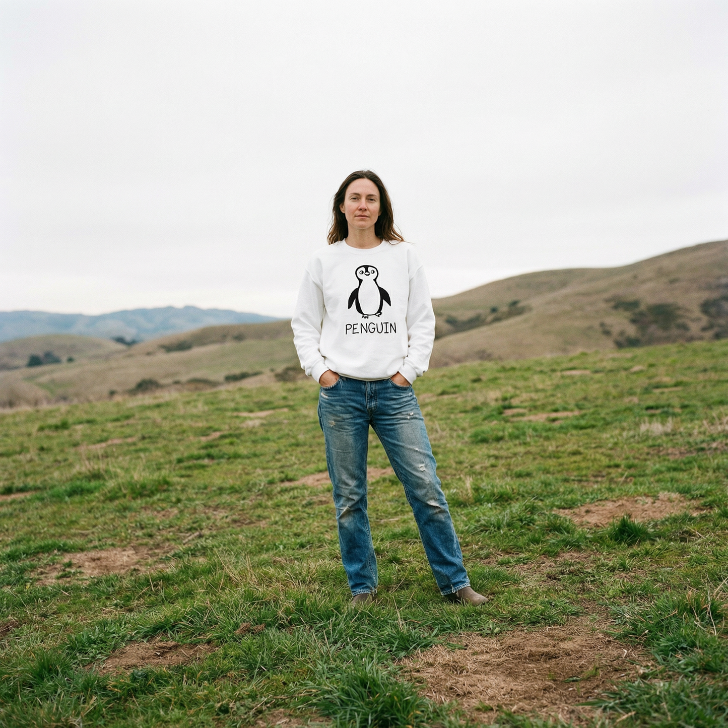 Penguin - Crewneck Sweatshirt