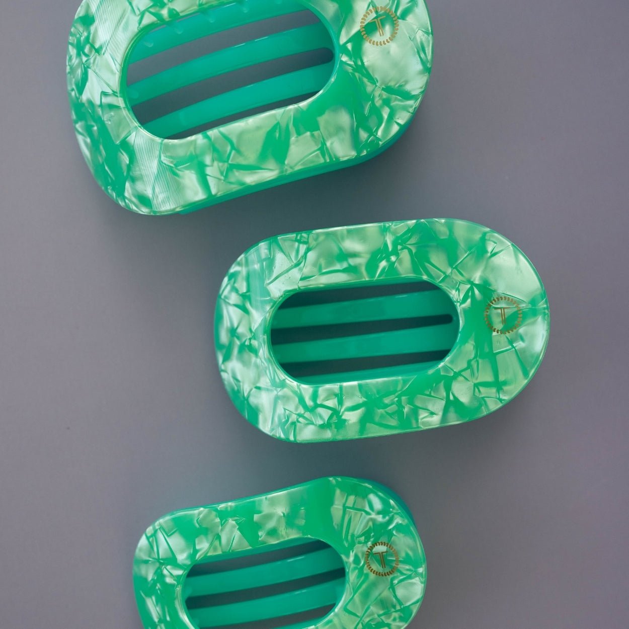 Spring Splash Small Flat Round Hair Clip