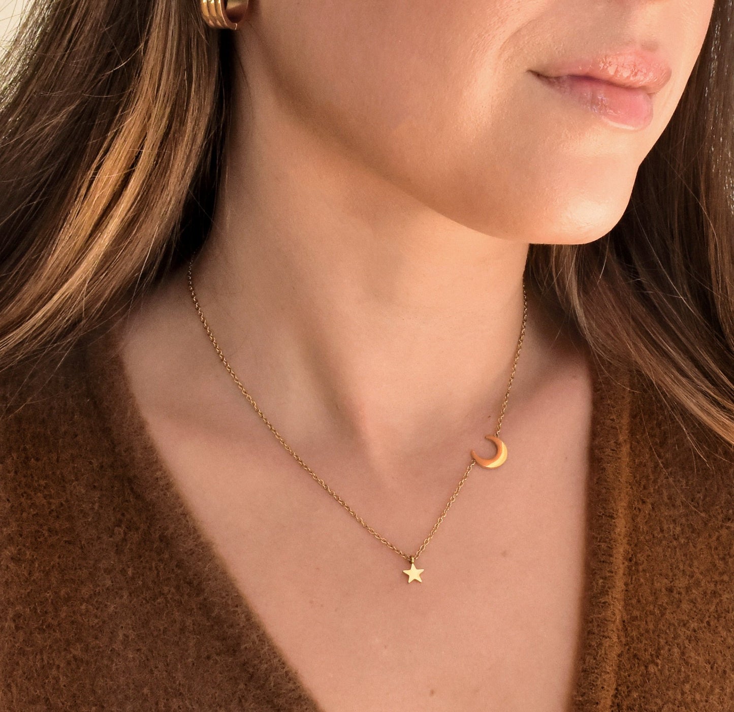 LUNA GOLD STAR AND MOON NECKLACE