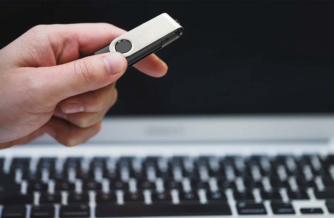 Unprinted Swivel SWM Style USB Flash Drive 3.1