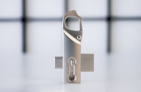 UMD USB 3.1 Flash Drive with Clip