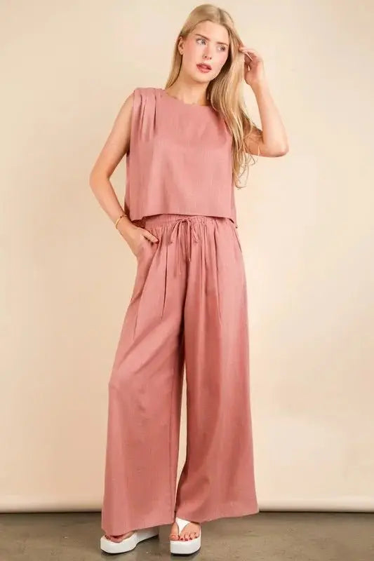 Women's Woven Matching Set Woven Top & Pants Set - Comfortable - Two-Piece Outfit