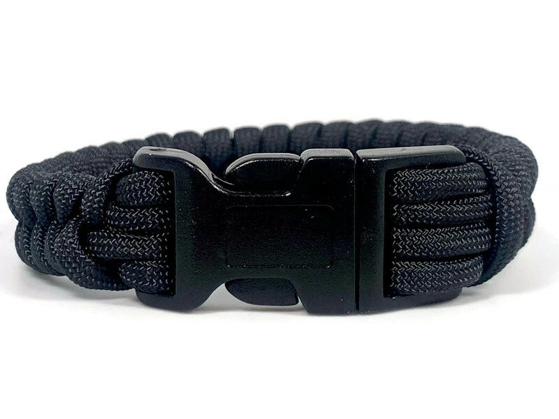 Engineered Black Fishtail Bracelet