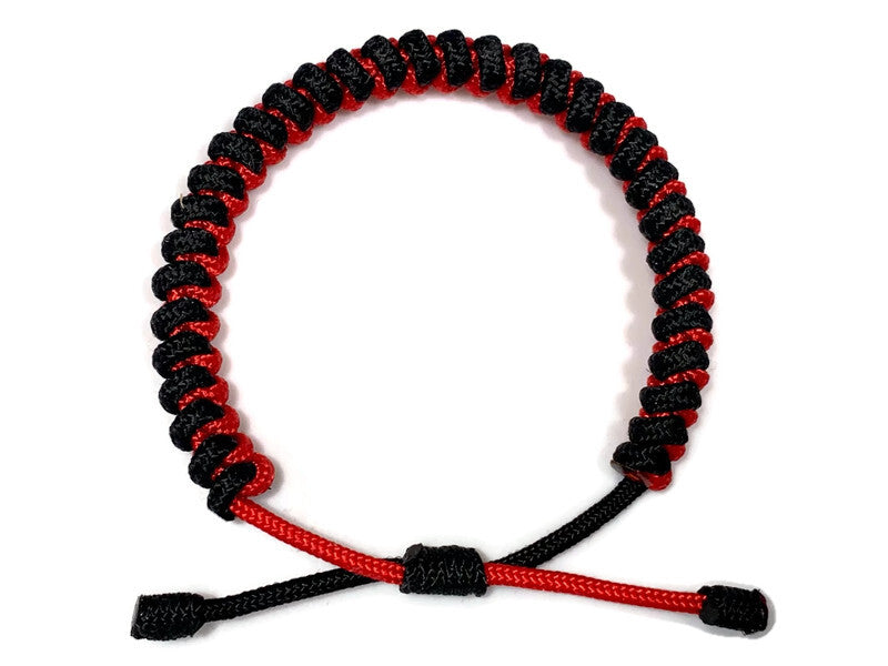 Engineered Love Bite Slim Rope Bracelet