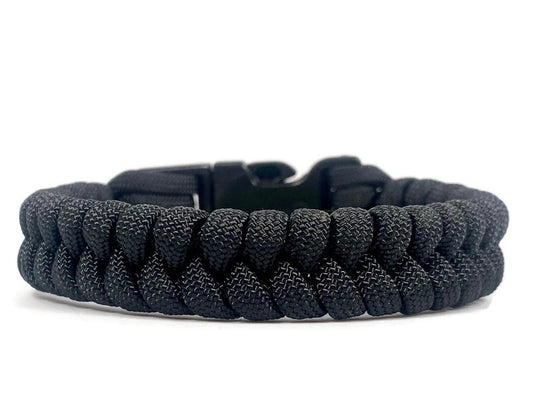 Engineered Black Fishtail Bracelet