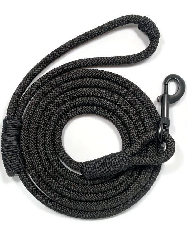 Engineered Jet Black Rope Leash