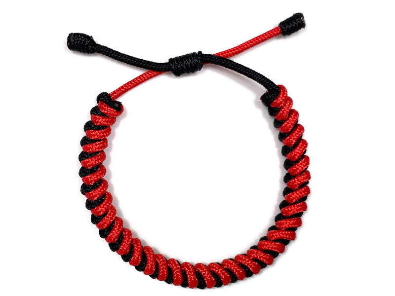 Engineered Love Bite Slim Rope Bracelet
